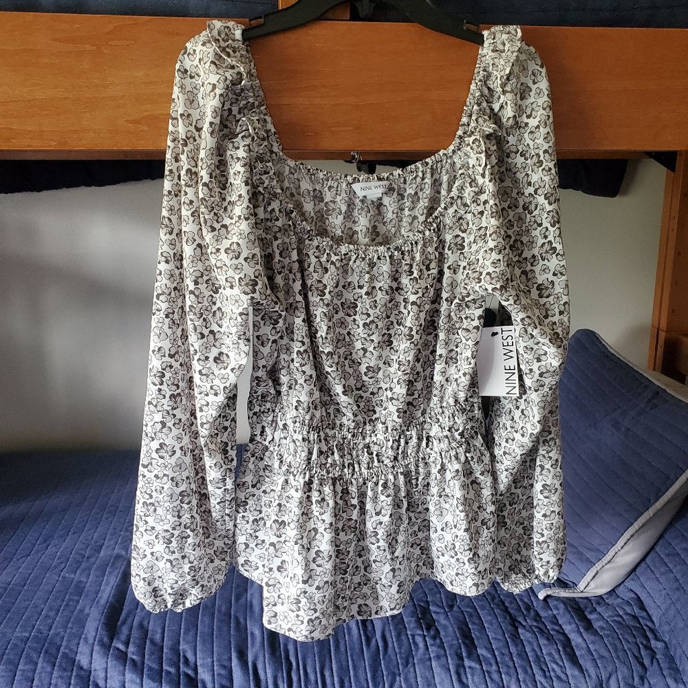 Casual long sleeve top size M